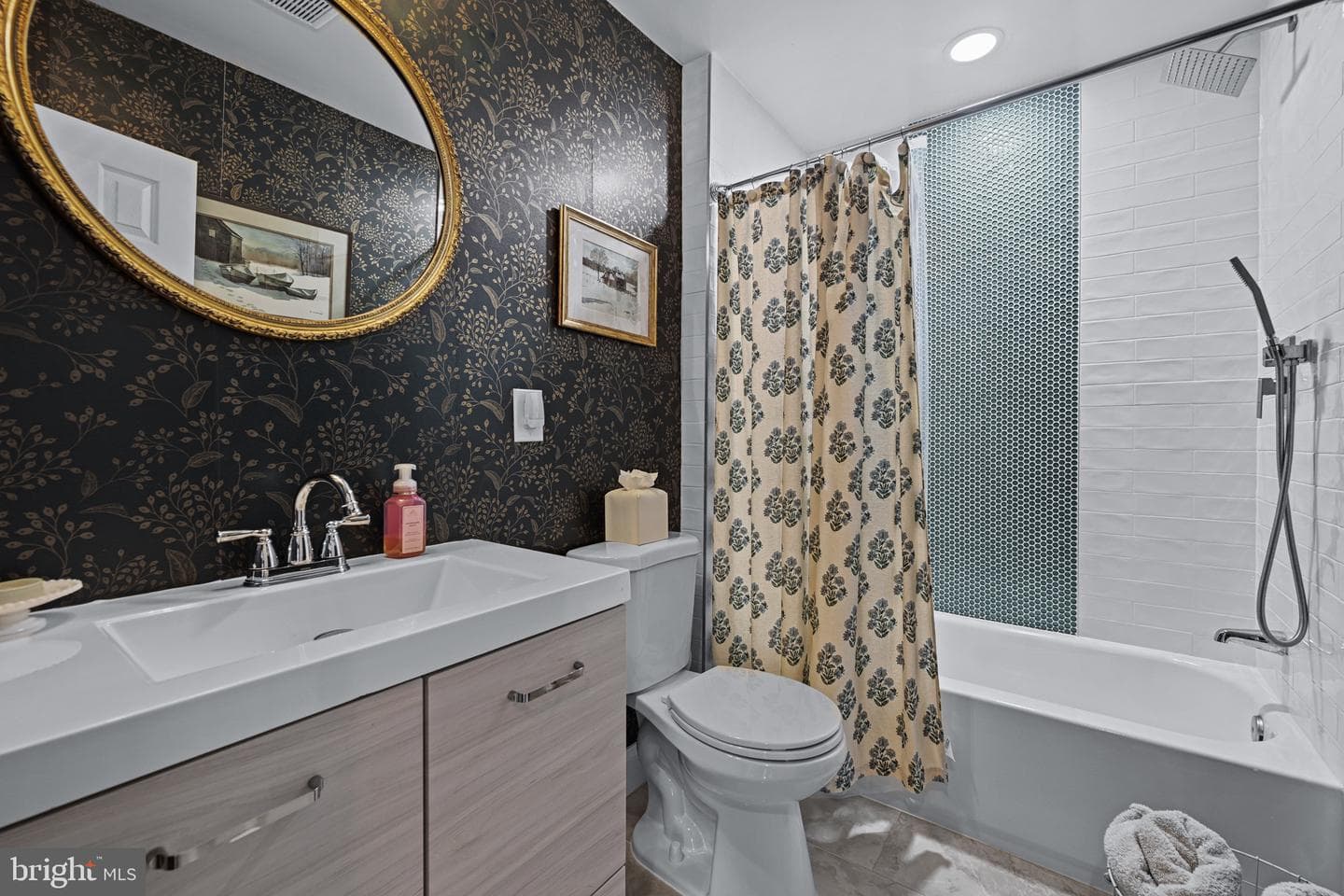 233 Kenwood Road photo 23