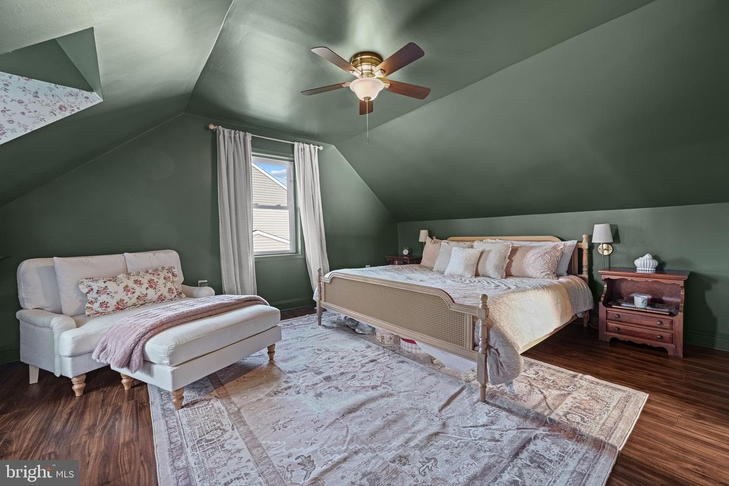 233 Kenwood Road photo 28