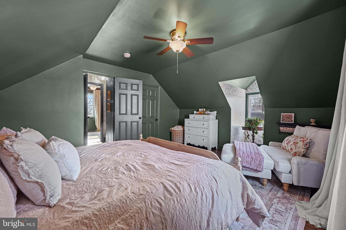 233 Kenwood Road photo 29