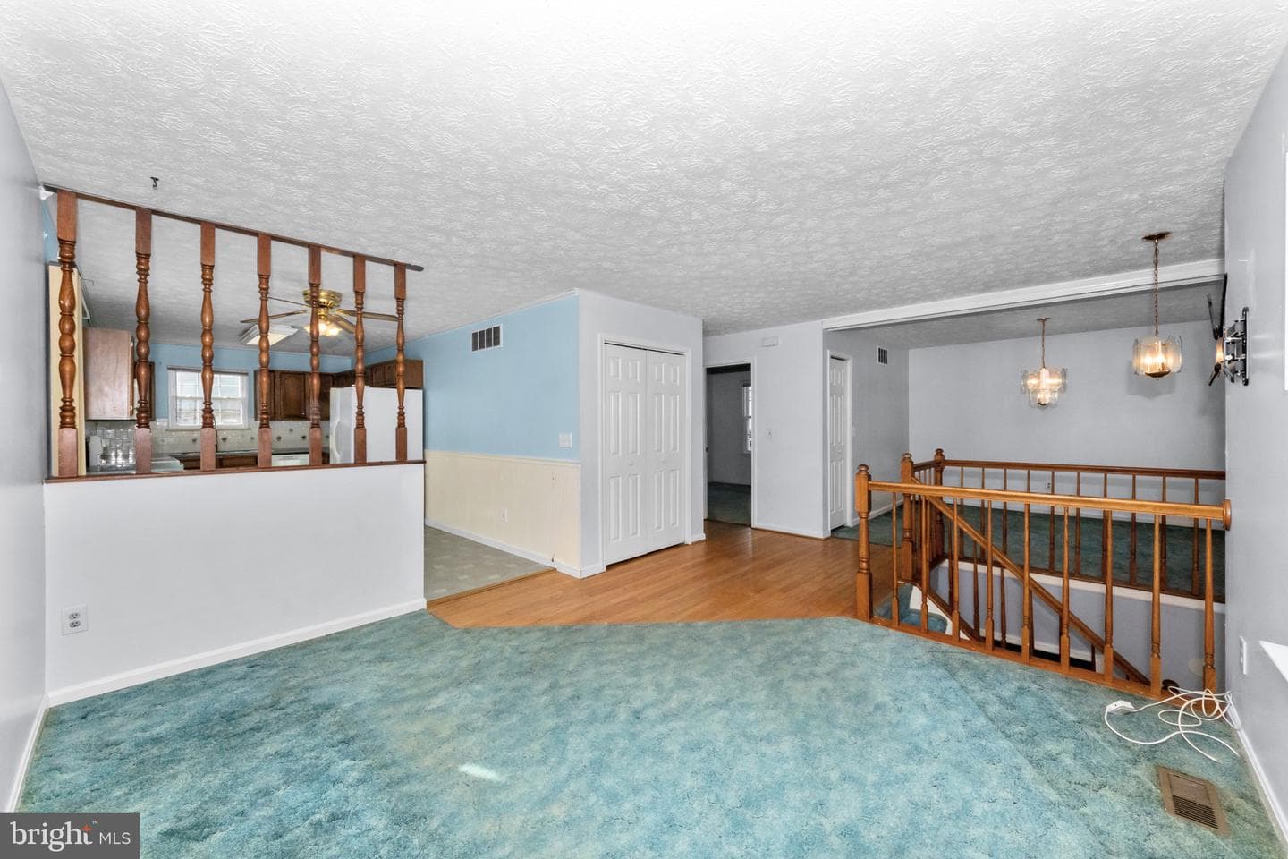 719 203rd Street photo 11