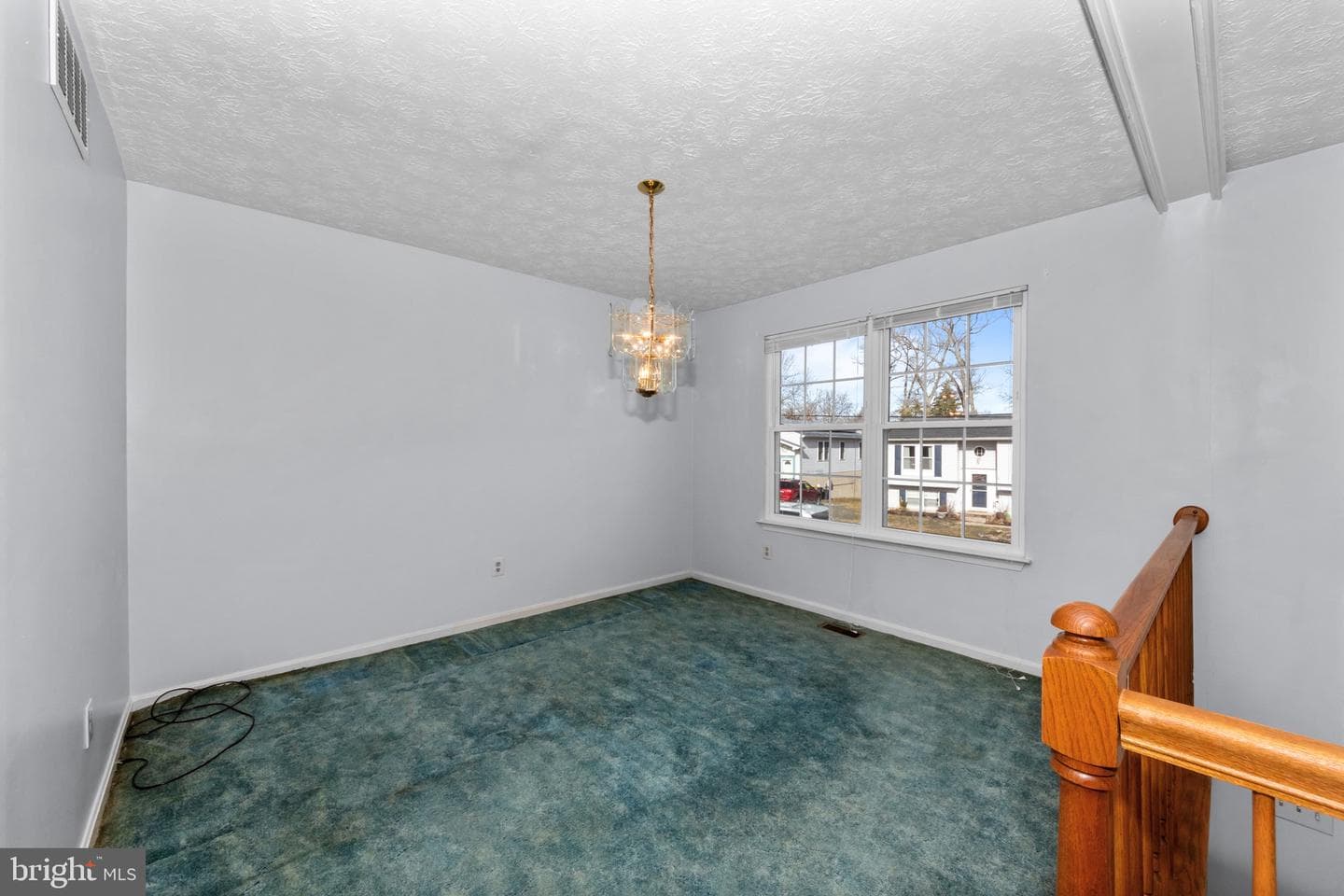 719 203rd Street photo 12
