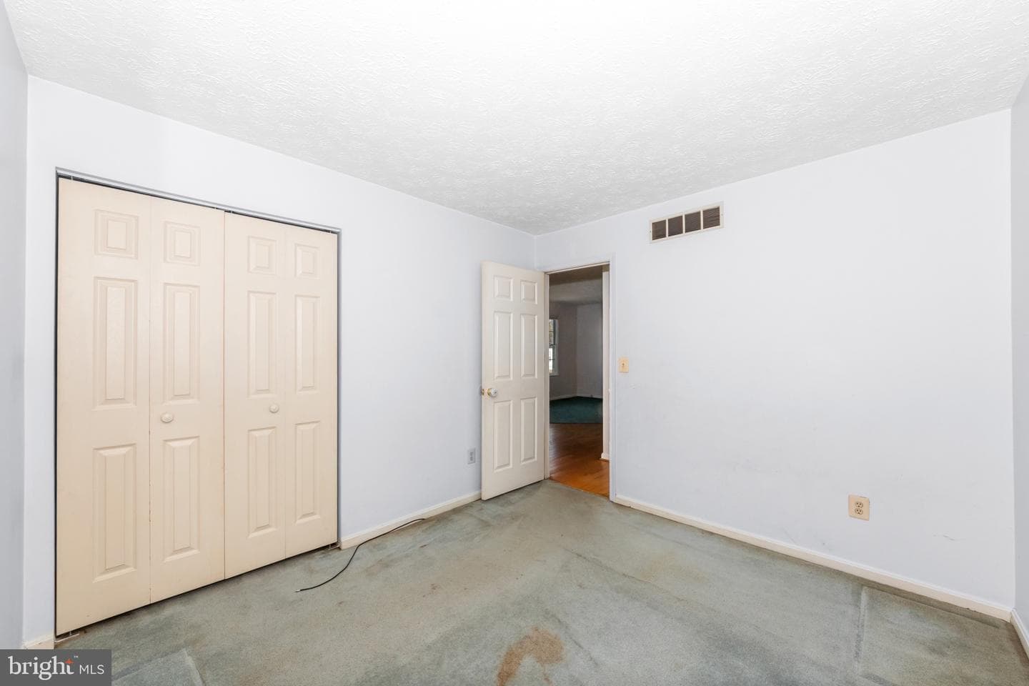 719 203rd Street photo 25