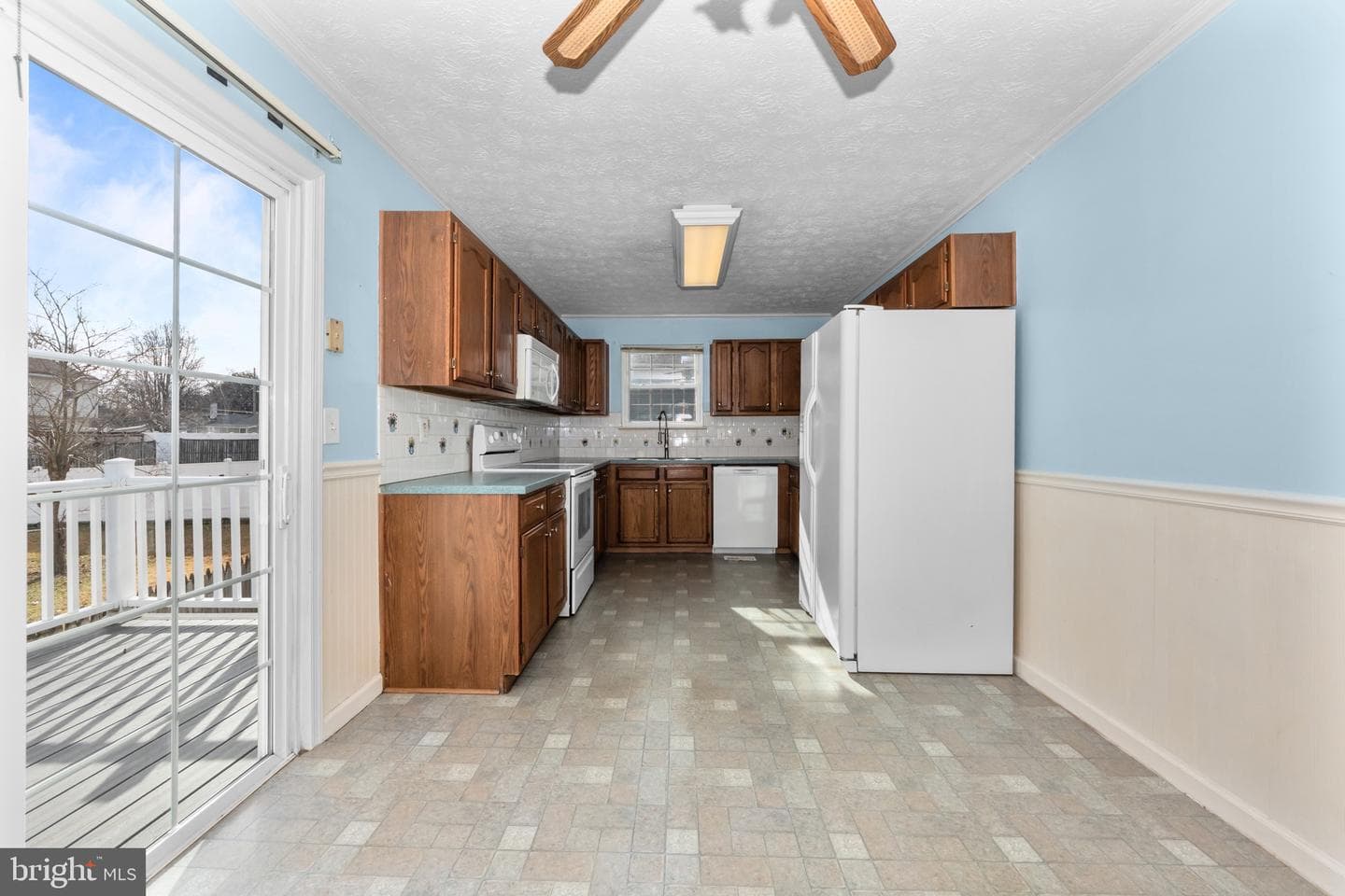 719 203rd Street photo 5