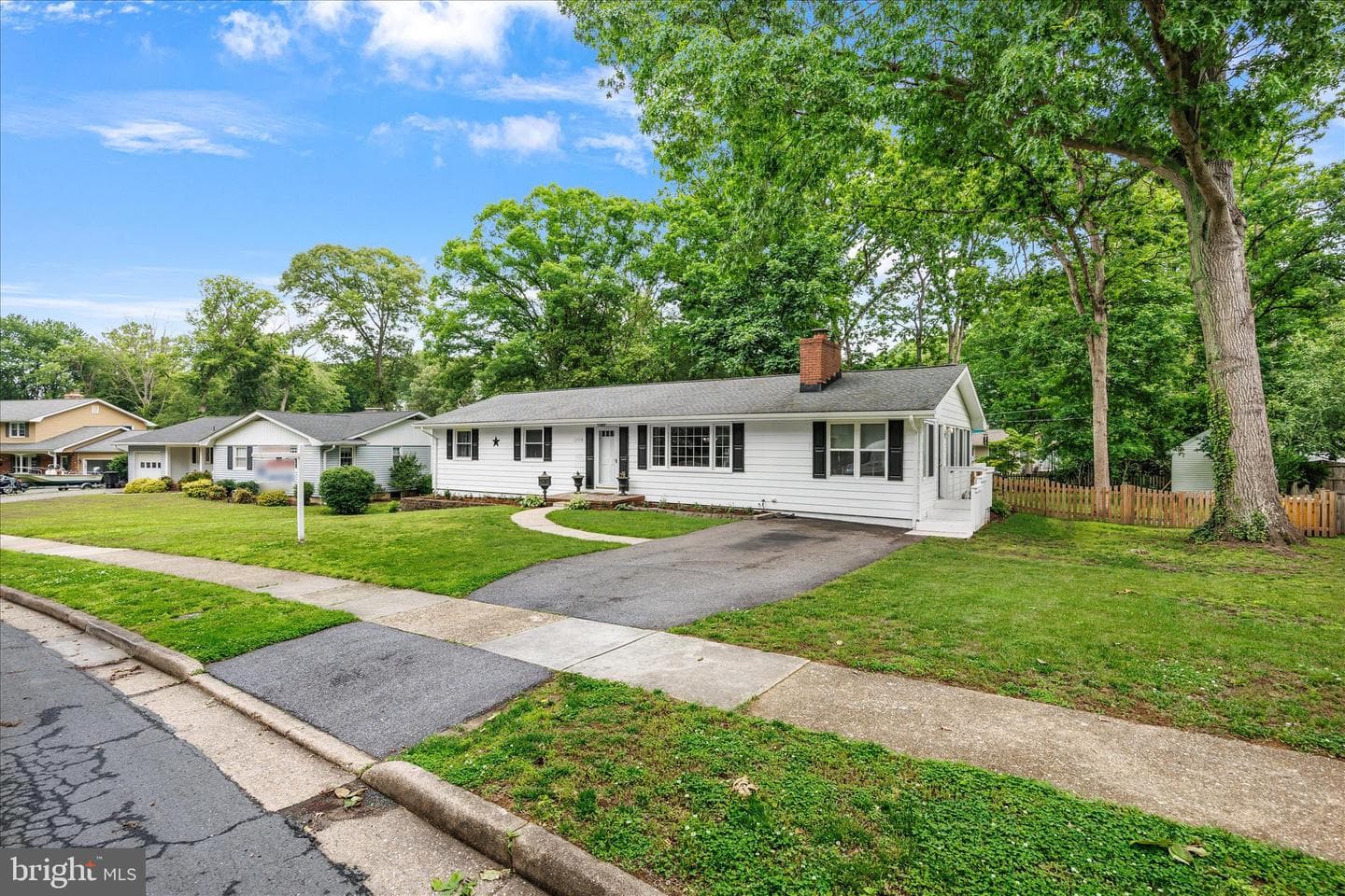 309 Fernwood Drive photo 3