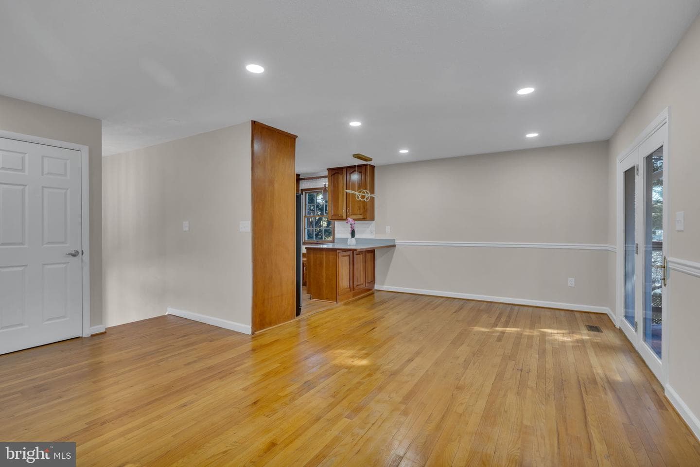 1011 Hanson Street photo 10