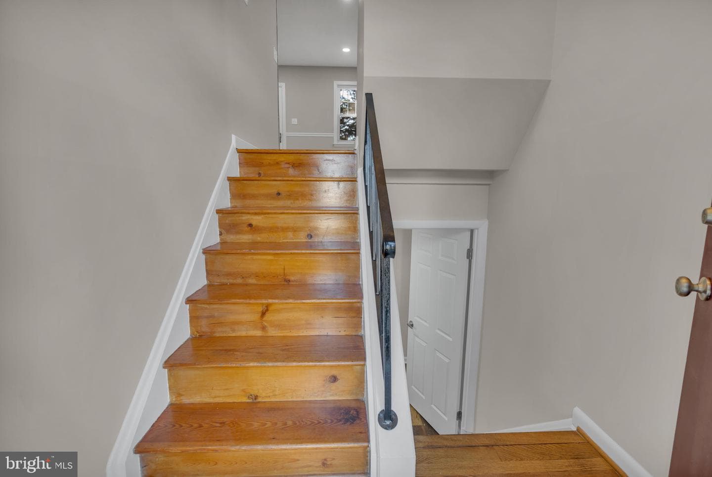 1011 Hanson Street photo 6