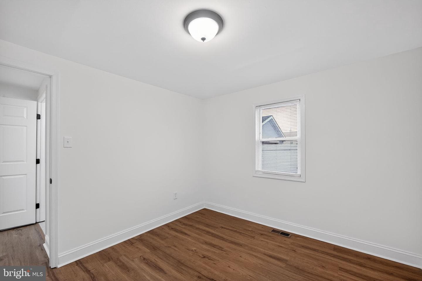309 Margate Drive photo 10