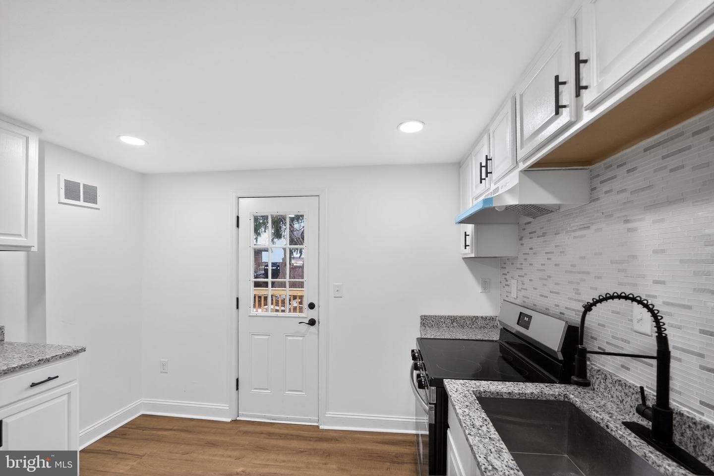 309 Margate Drive photo 15