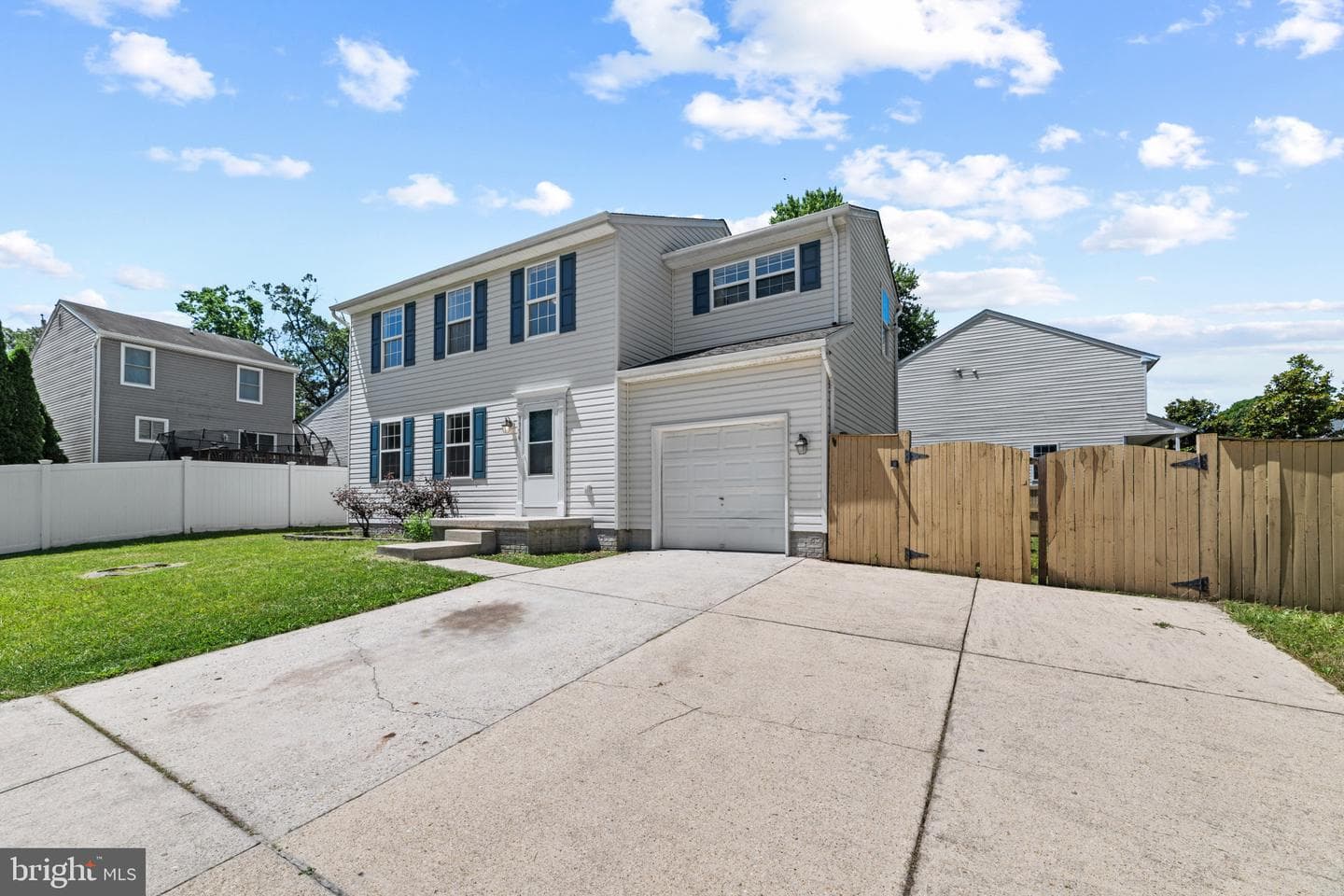 7756 Everd Avenue photo 2