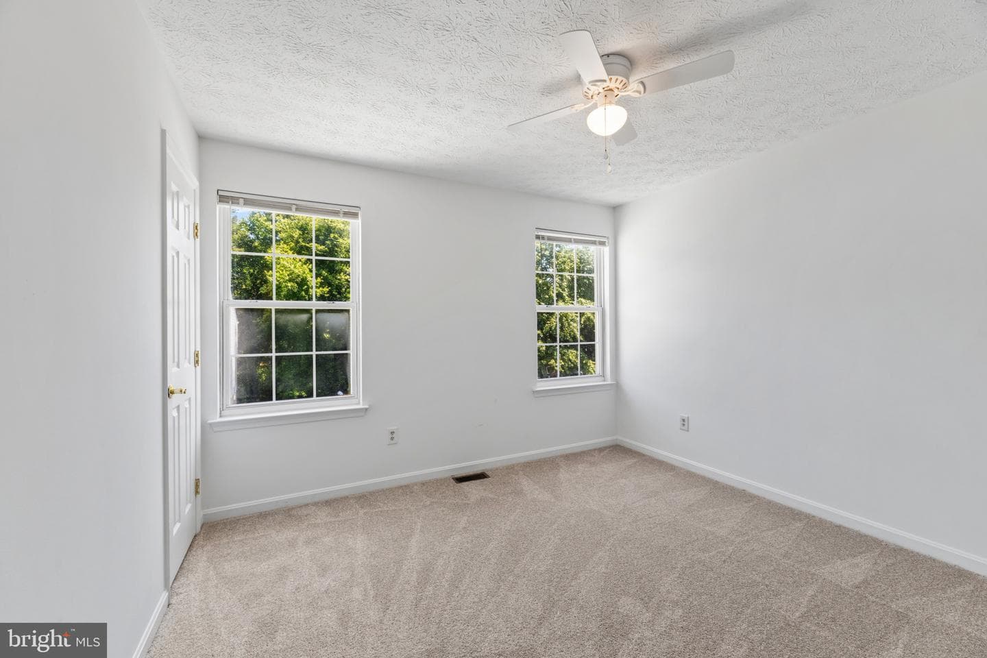 7756 Everd Avenue photo 27