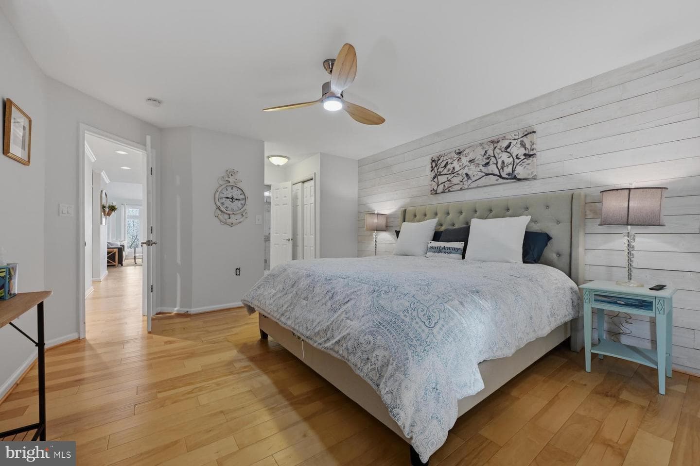 1136 Lake Heron Drive #3b photo 14
