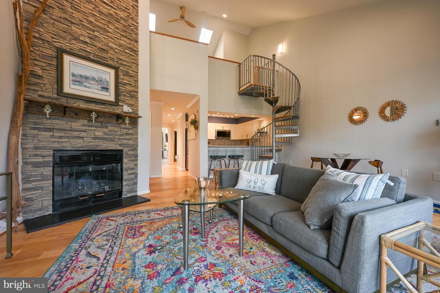 1136 Lake Heron Drive #3b photo 2