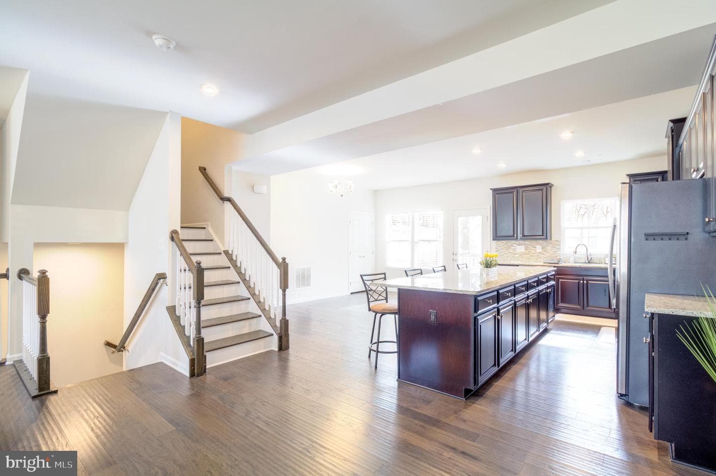 8244 Hickory Hollow Drive photo 9