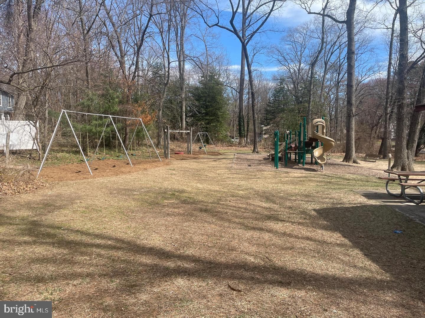 577 Quaker Ridge Court photo 55