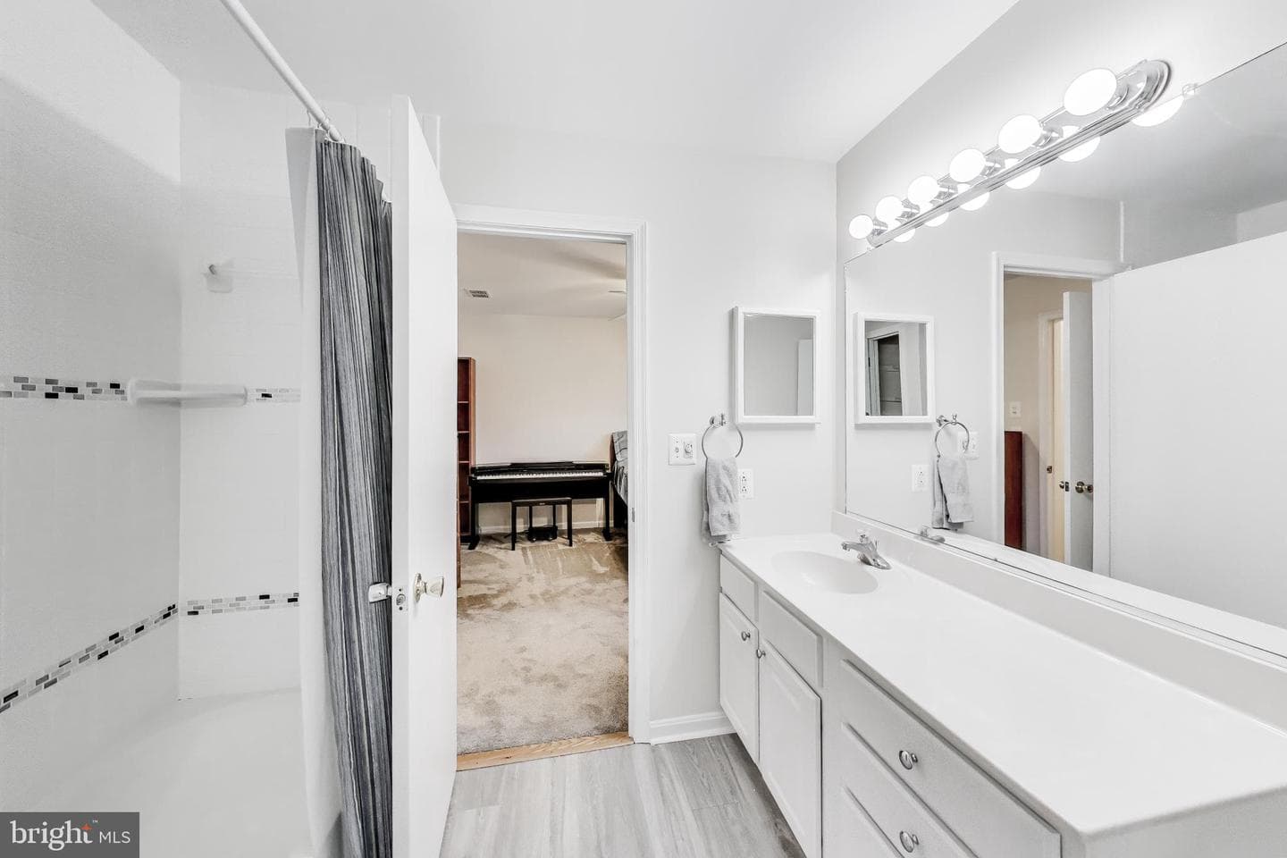 933 Breakwater Drive photo 11