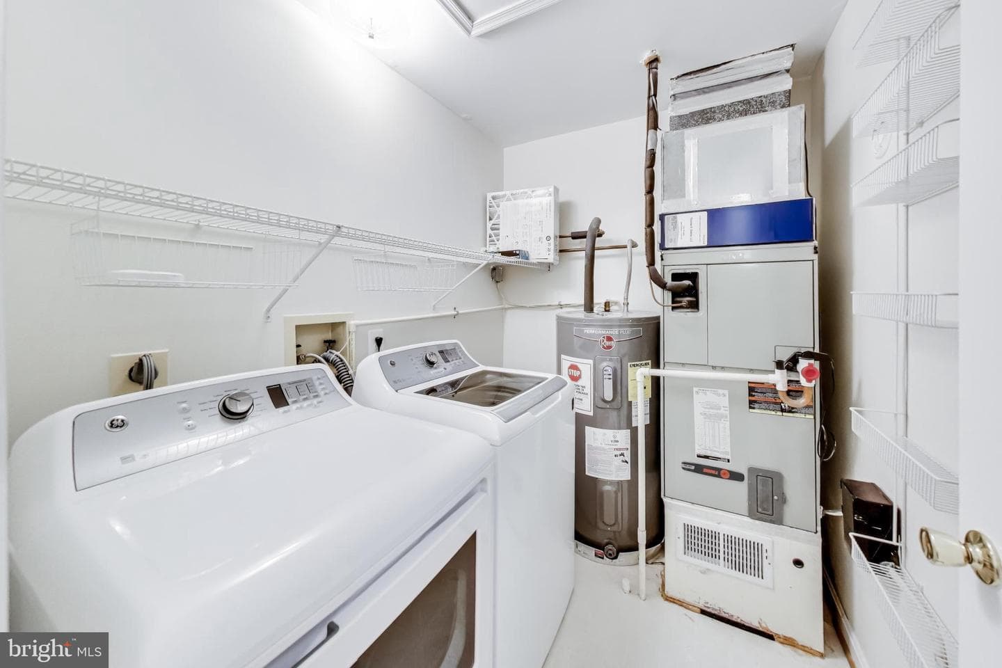 933 Breakwater Drive photo 16