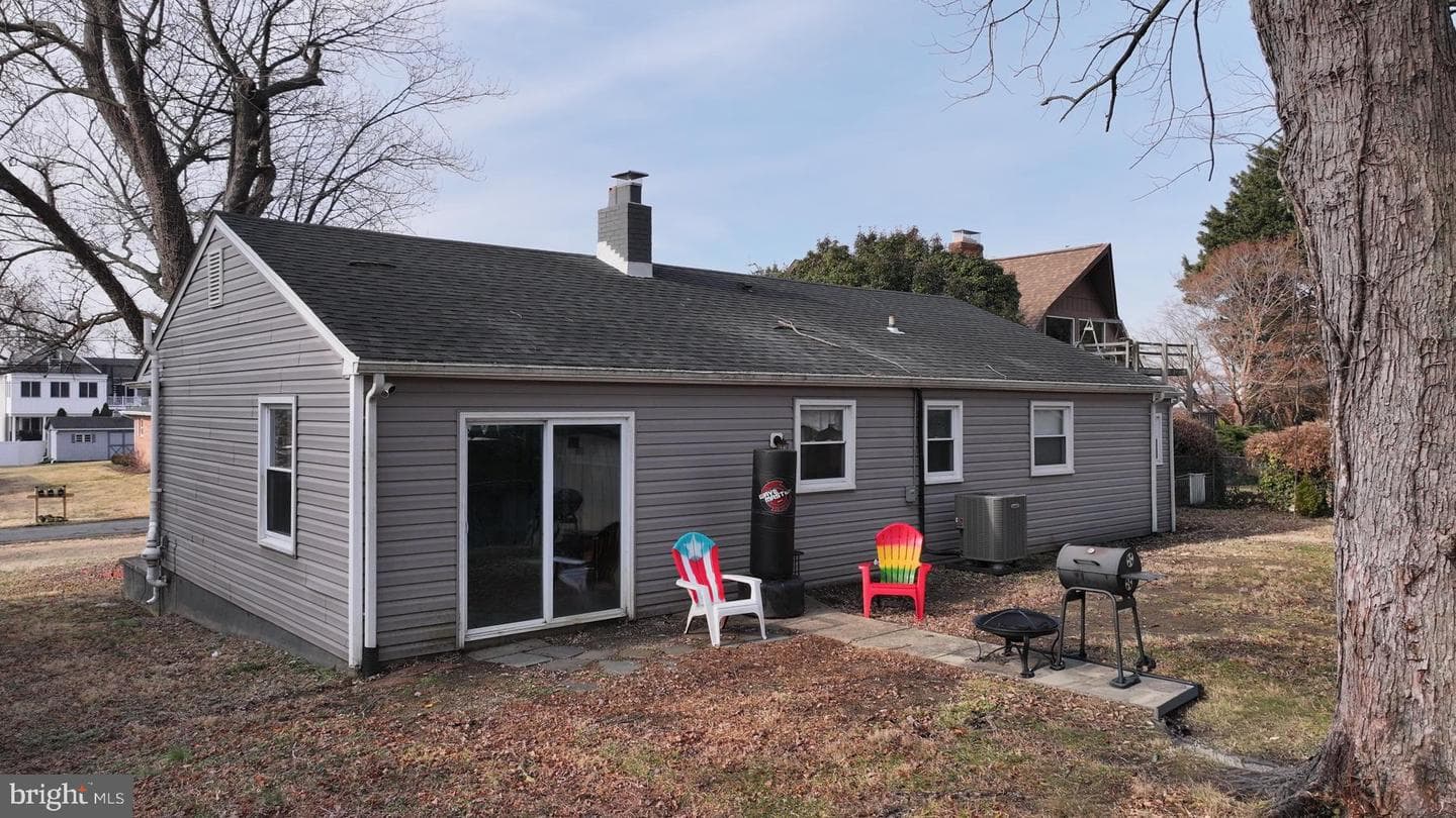 1110 Murray Drive photo 4