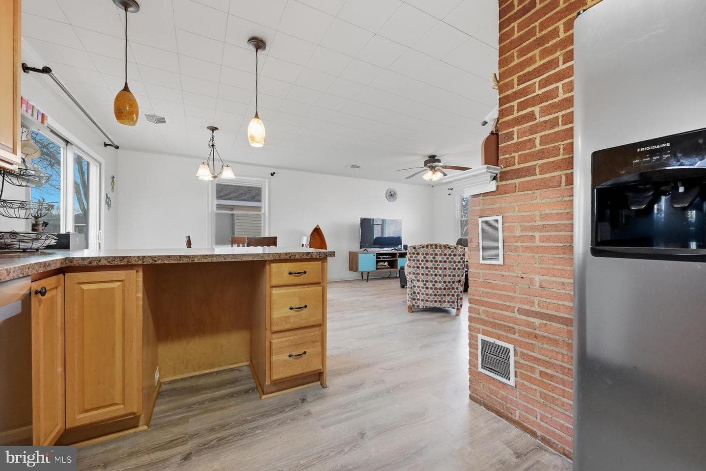 1110 Murray Drive photo 9