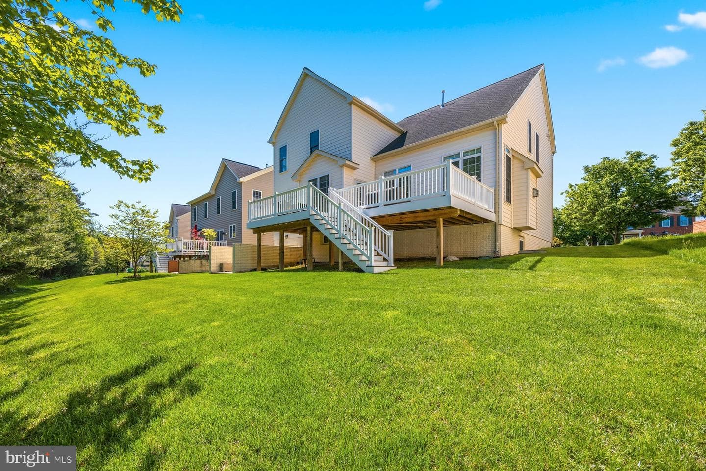 7711 Hennepin Court photo 40