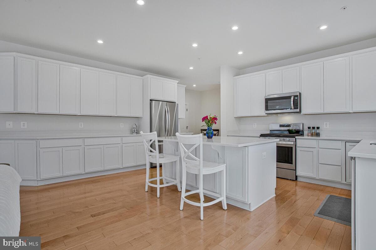 408 Kosmill Drive photo 14