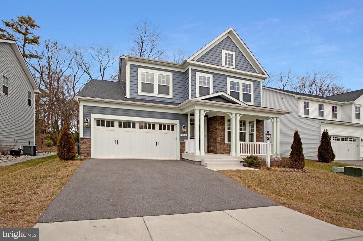 408 Kosmill Drive photo 2