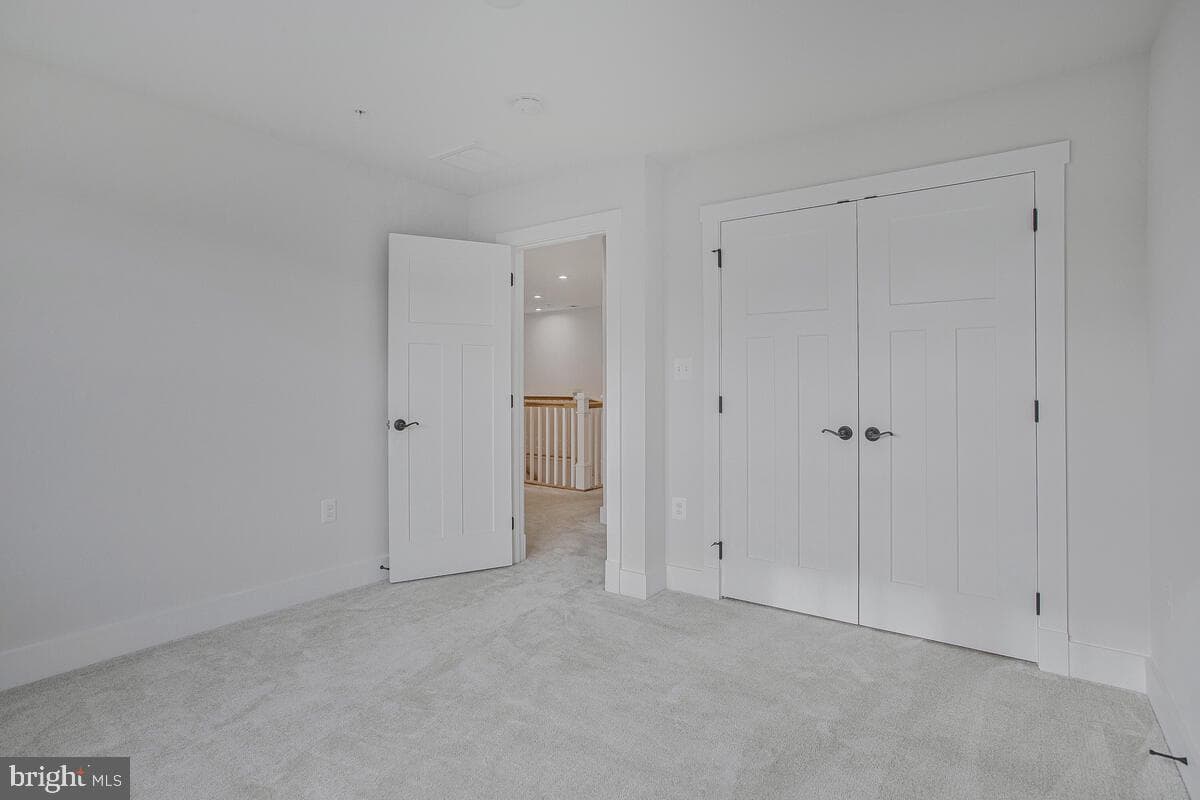 408 Kosmill Drive photo 26