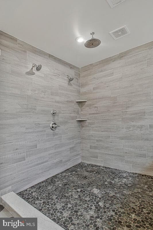 408 Kosmill Drive photo 31