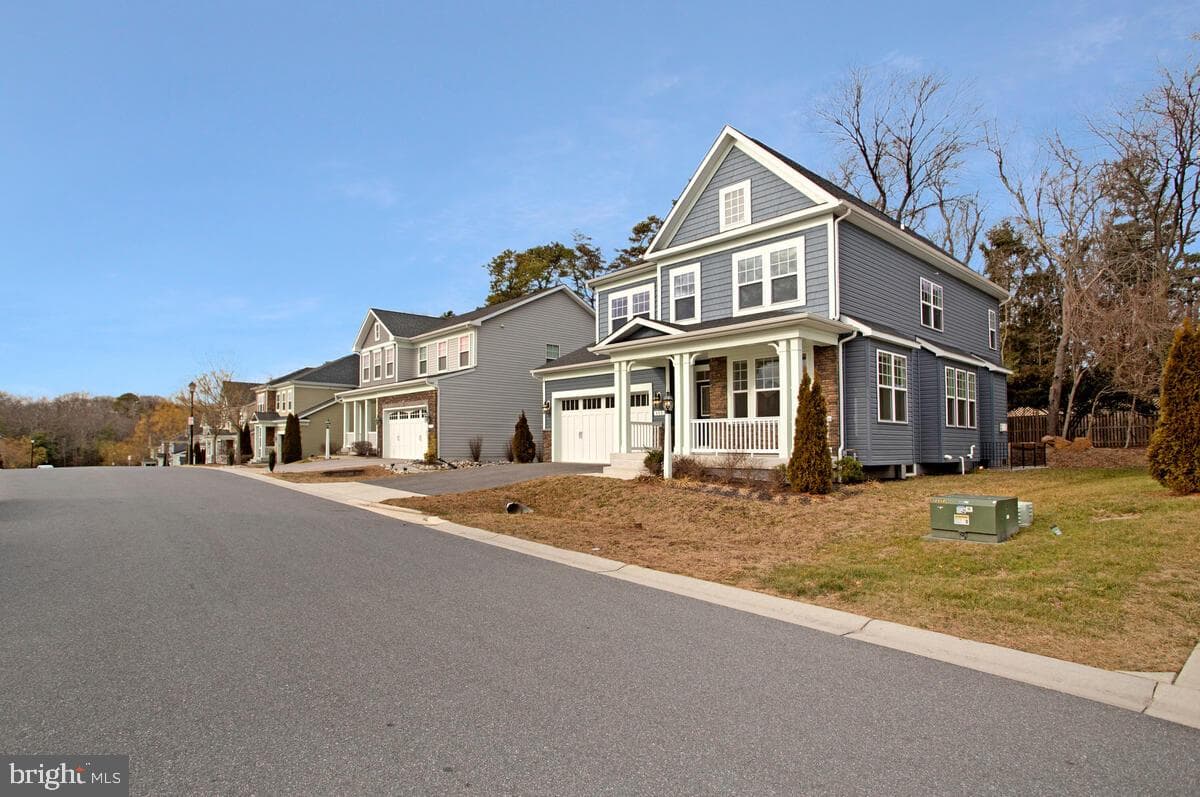 408 Kosmill Drive photo 4