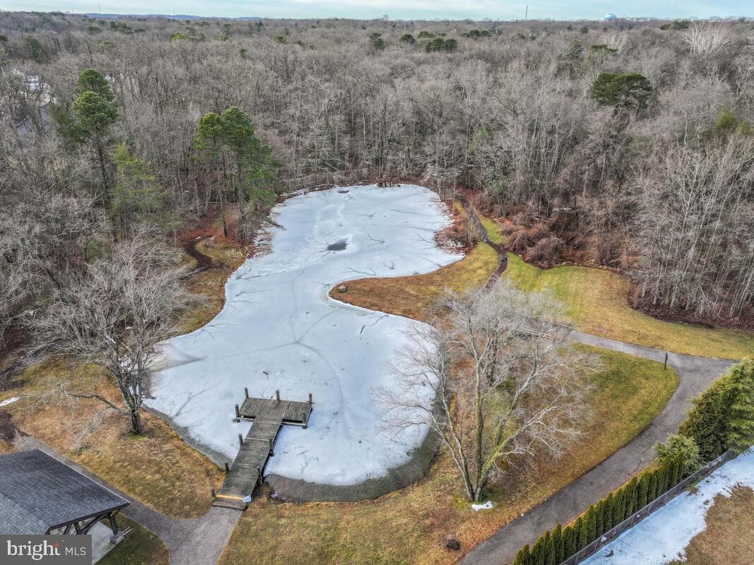 408 Kosmill Drive photo 58