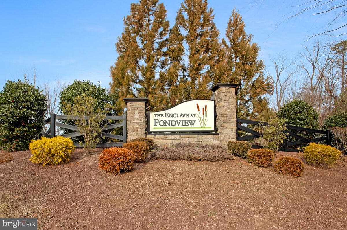 408 Kosmill Drive photo 59