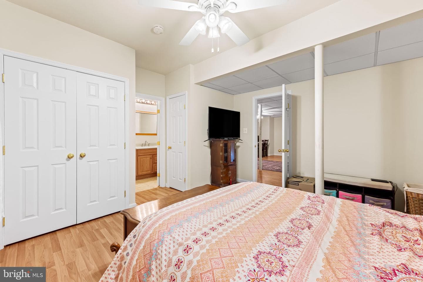 1564 Colony Road photo 32