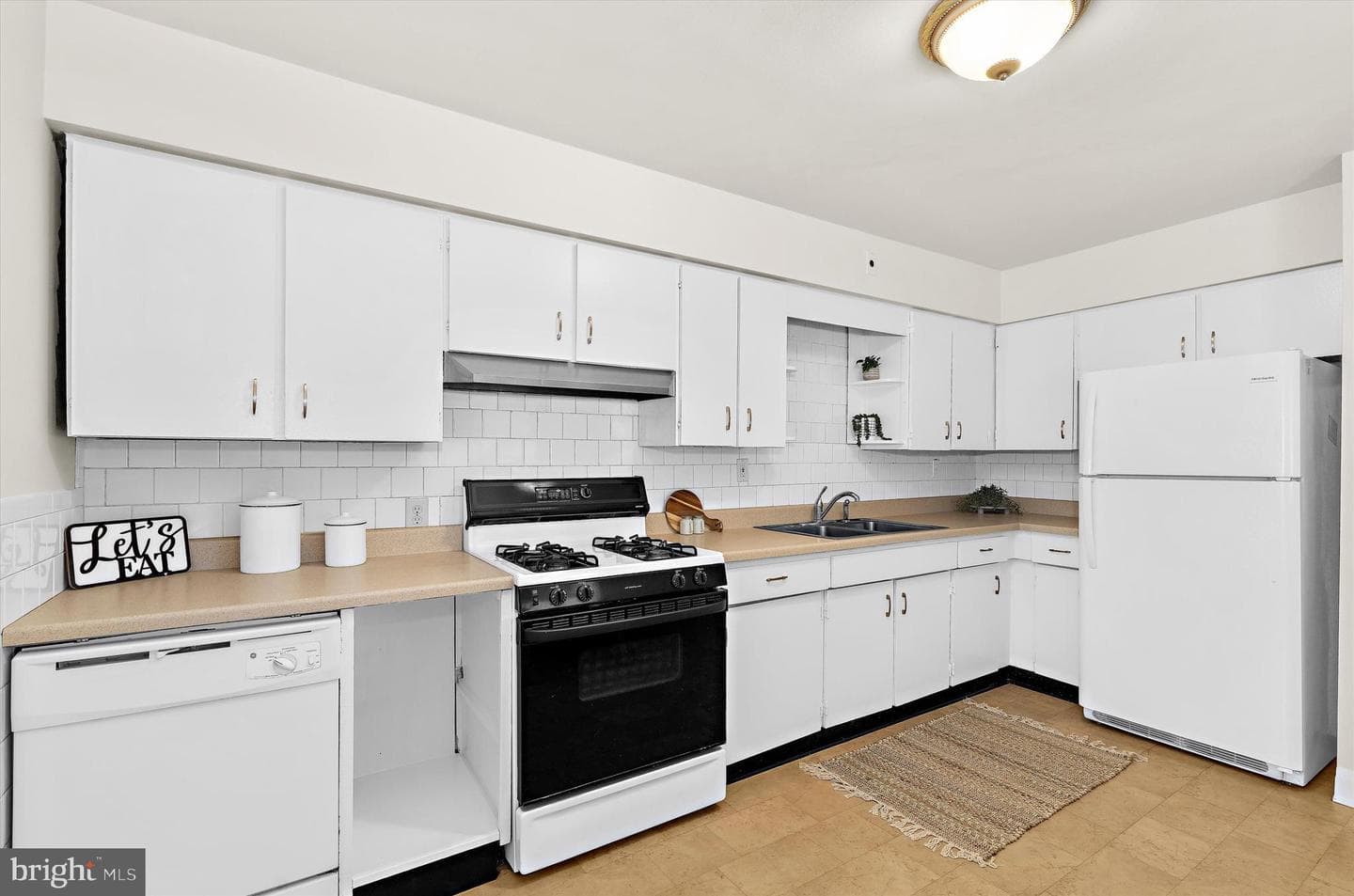 520 Cleveland Road photo 12