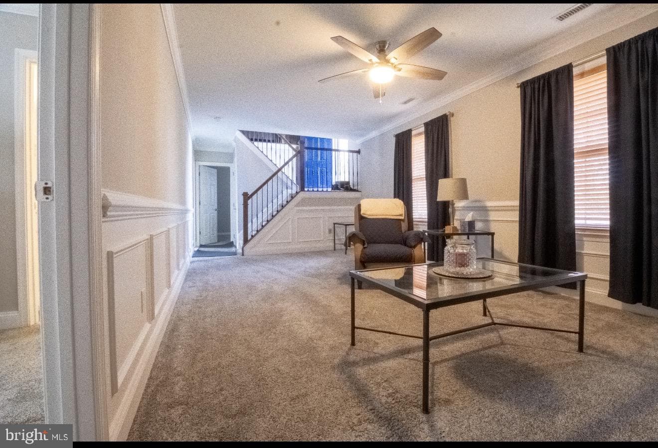371 Freshfield Lane photo 18