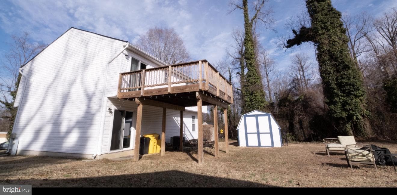 371 Freshfield Lane photo 25
