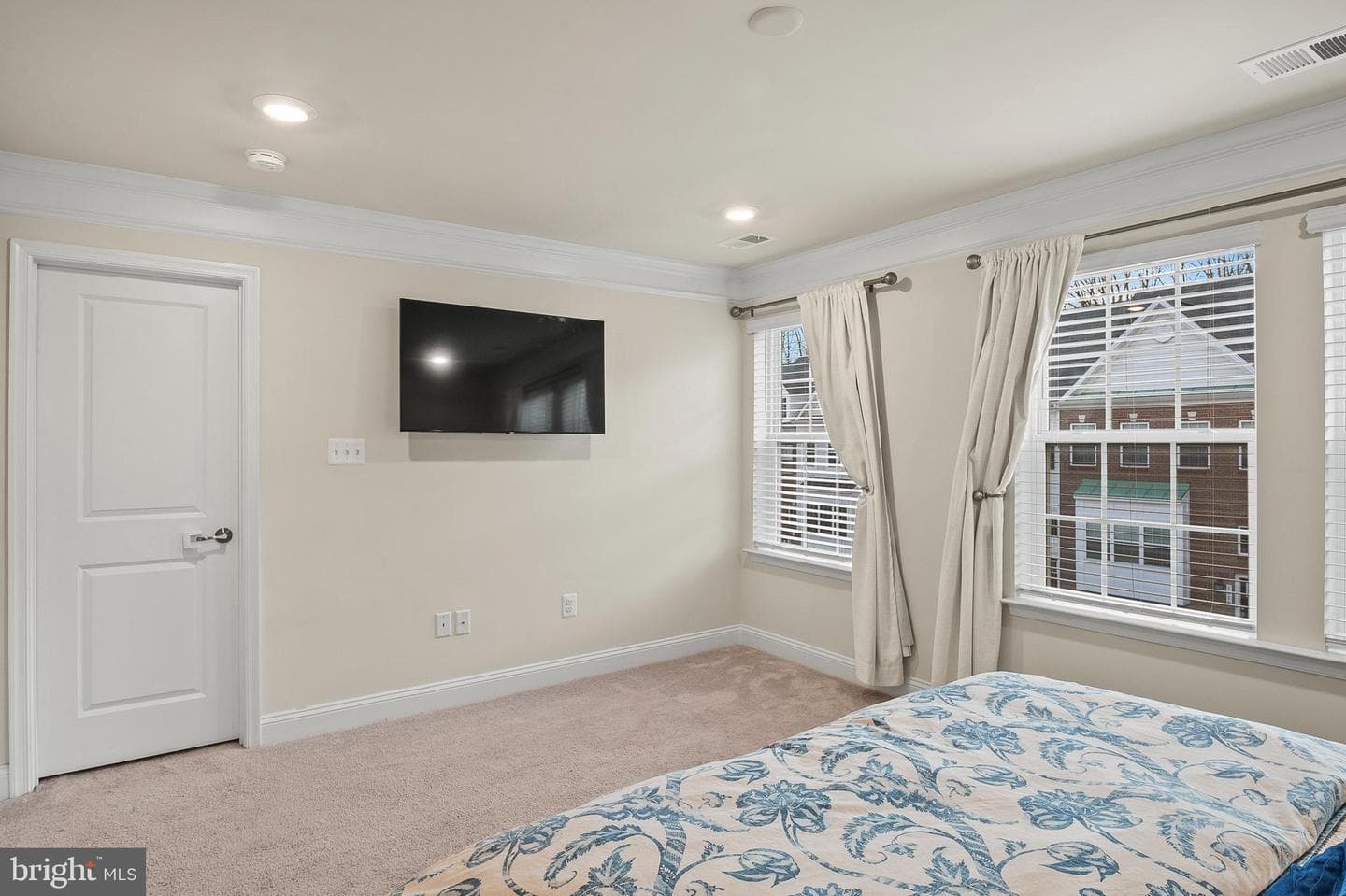 1021 Bluebells Road photo 18