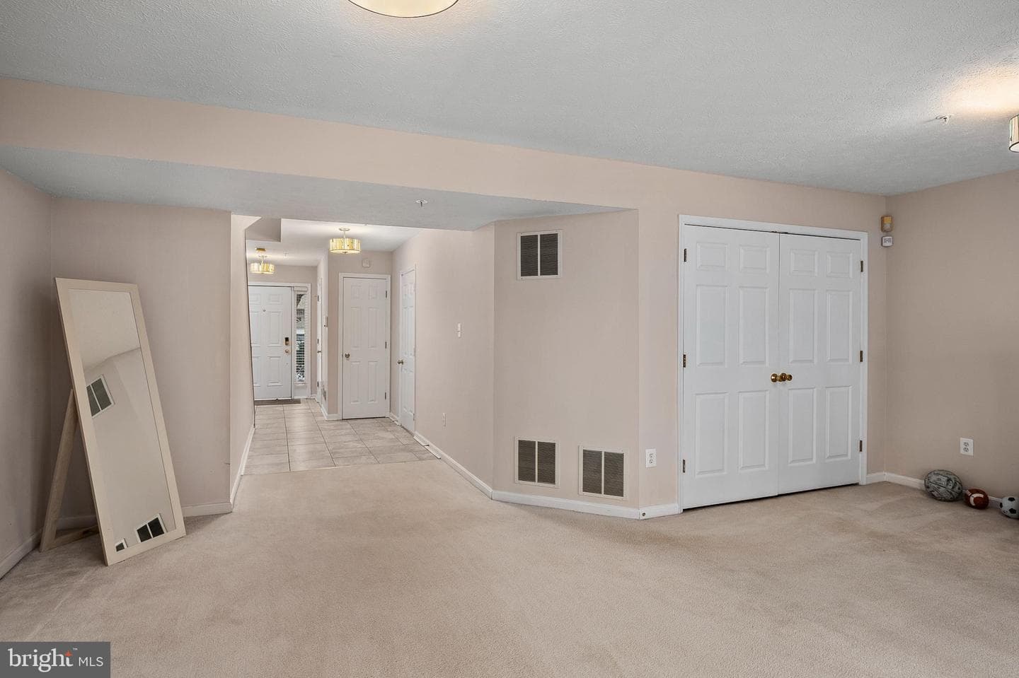 2720 Summers Ridge Drive photo 5