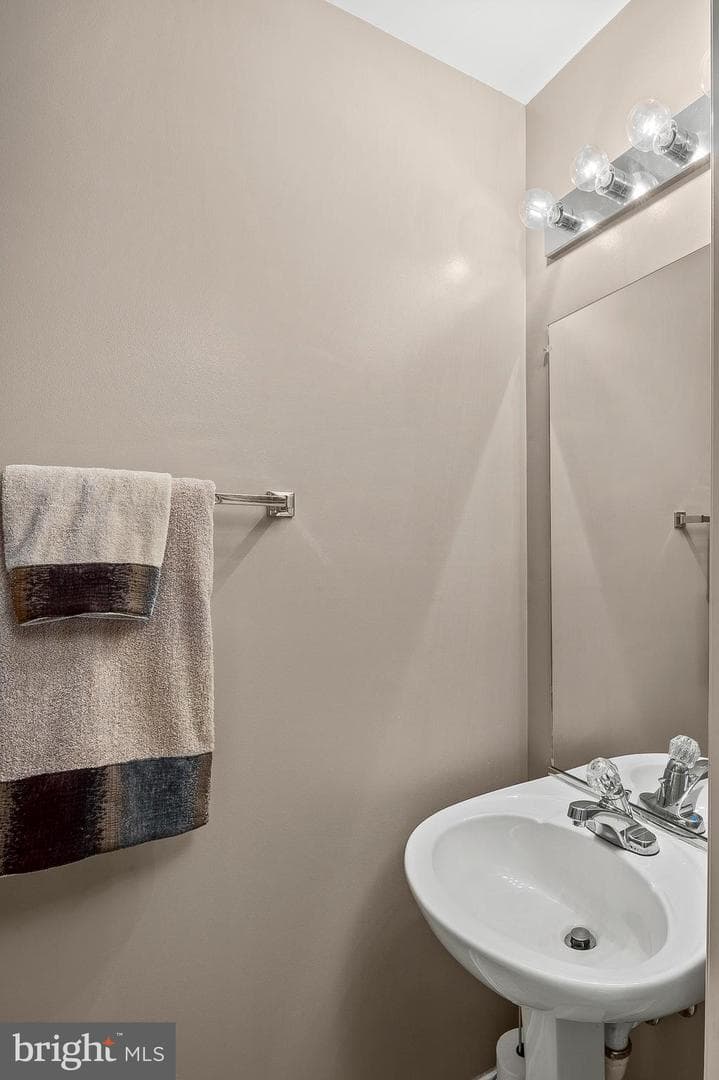 2720 Summers Ridge Drive photo 8