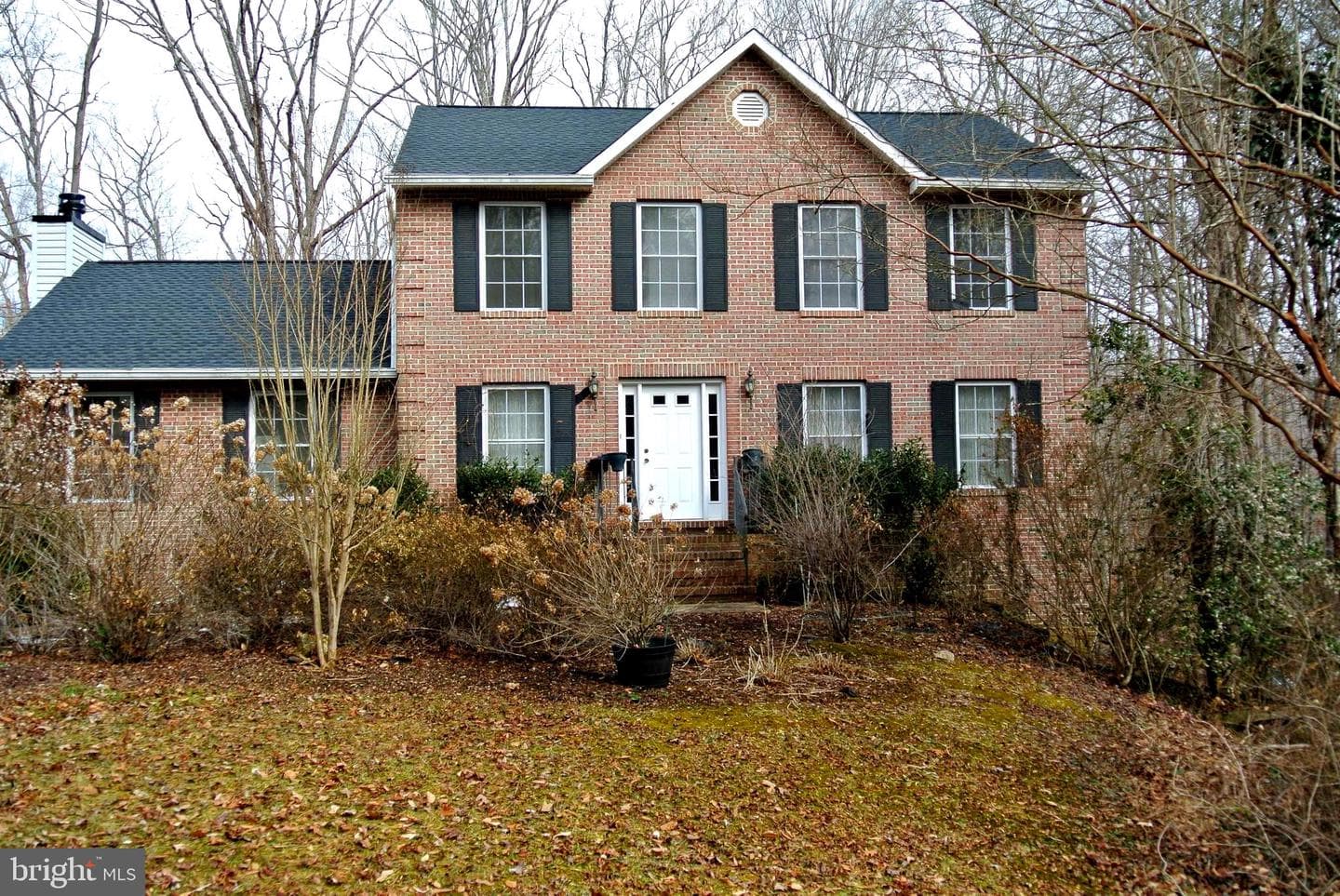 401 Amberly Ridge Lane photo 2