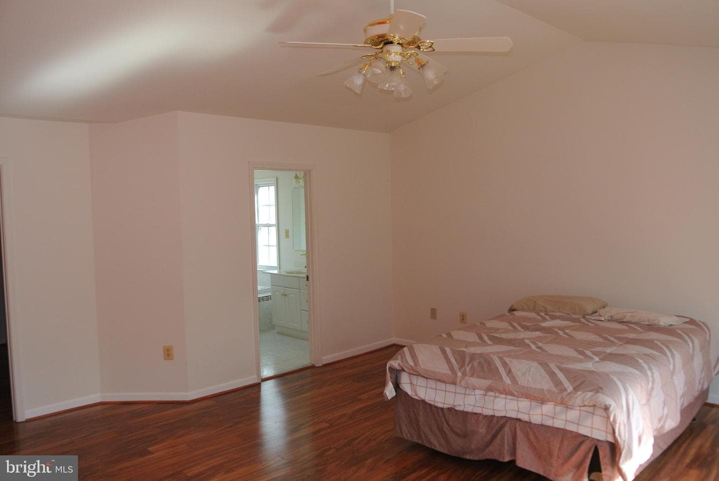 401 Amberly Ridge Lane photo 22