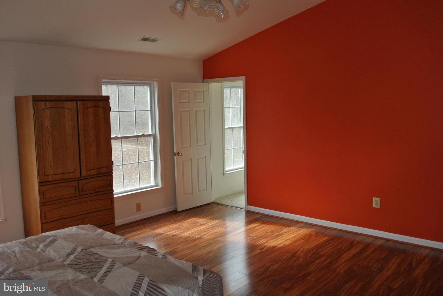 401 Amberly Ridge Lane photo 24