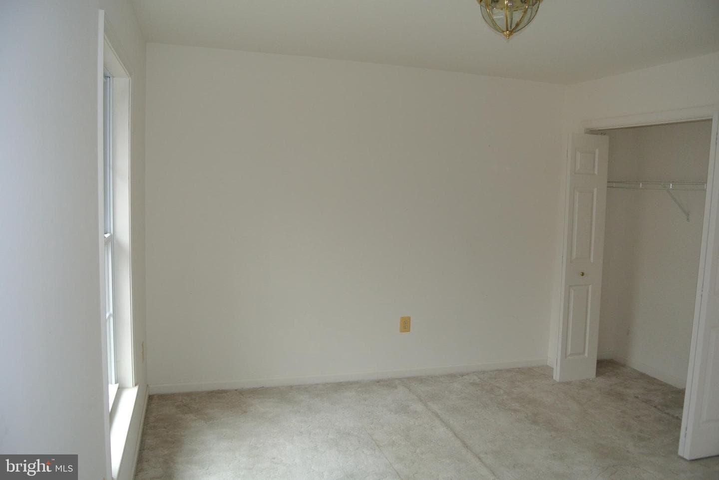 401 Amberly Ridge Lane photo 32