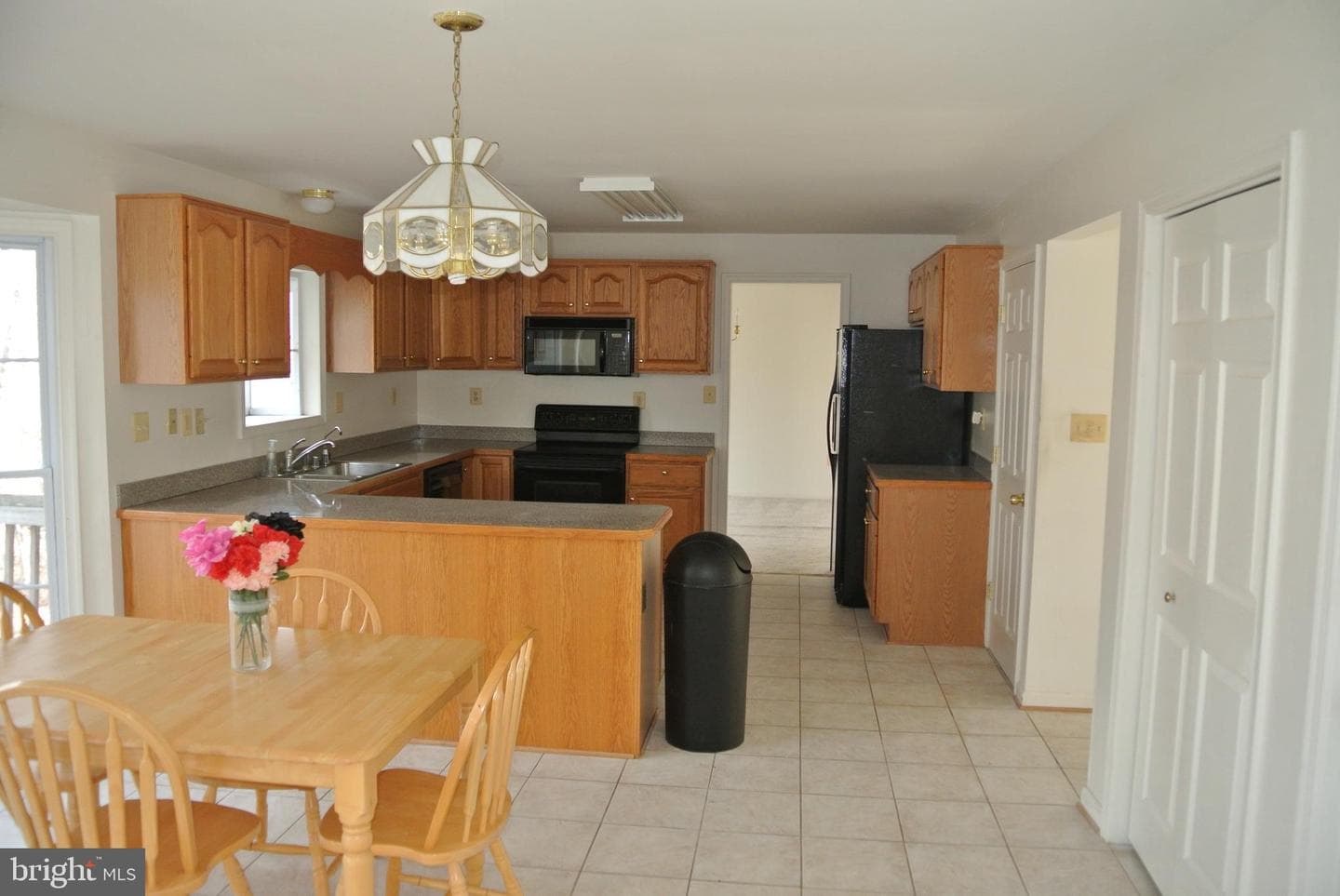 401 Amberly Ridge Lane photo 9