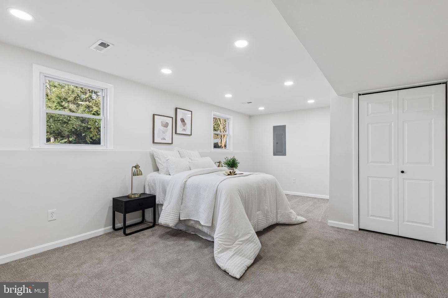 1041 Skyview Drive photo 43