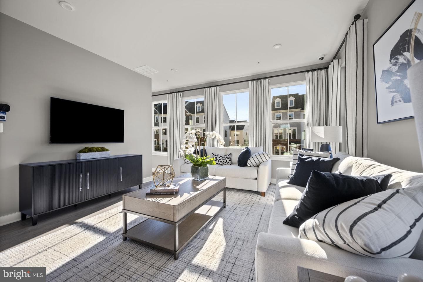 171 Woodgate Circle photo 13