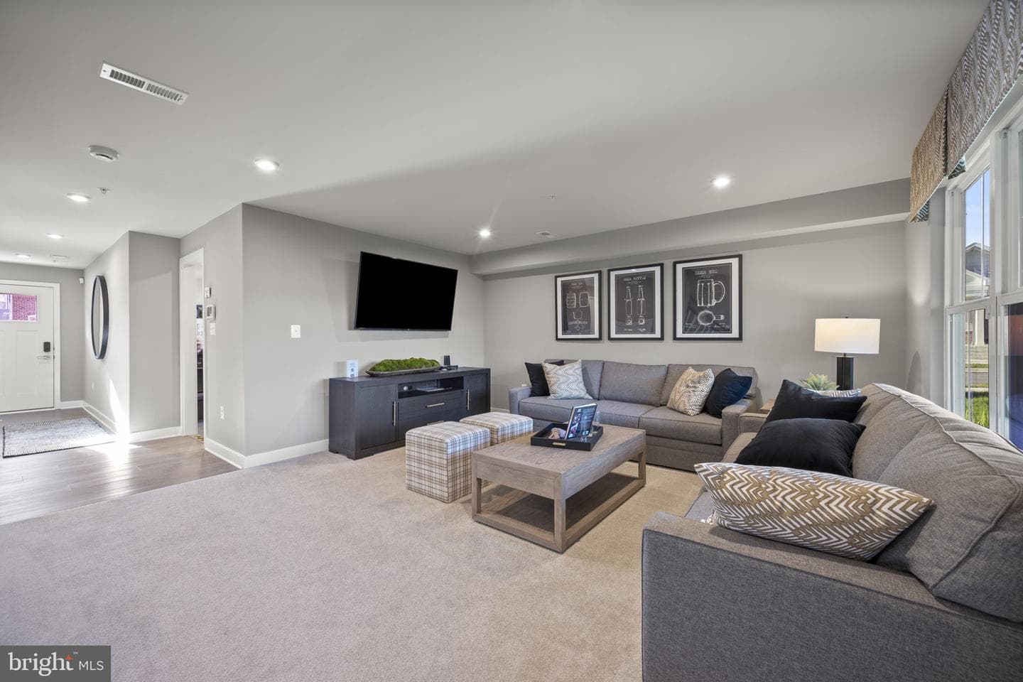 171 Woodgate Circle photo 6