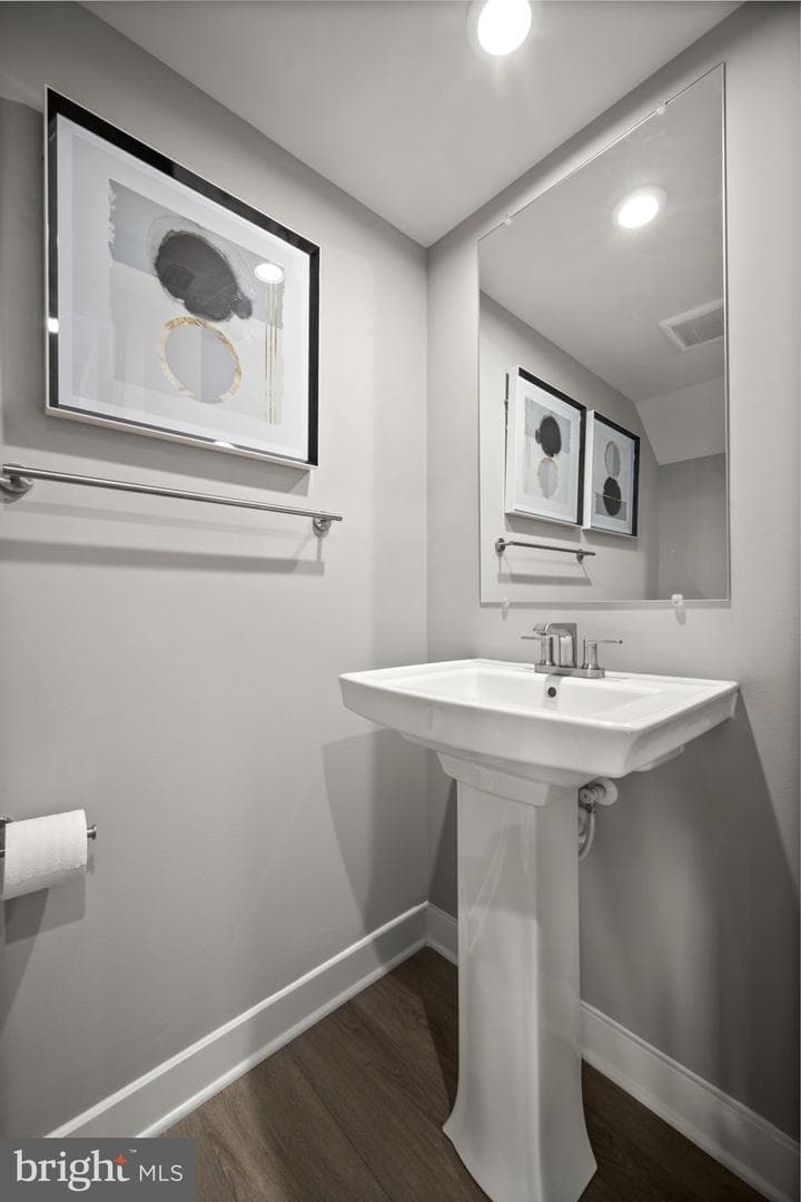 171 Woodgate Circle photo 9