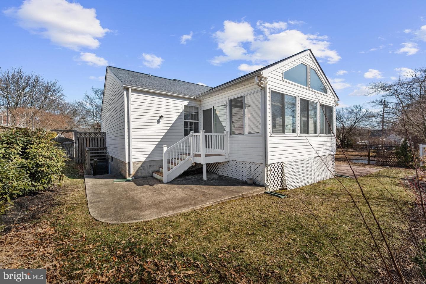 1215 Markham Lane photo 25