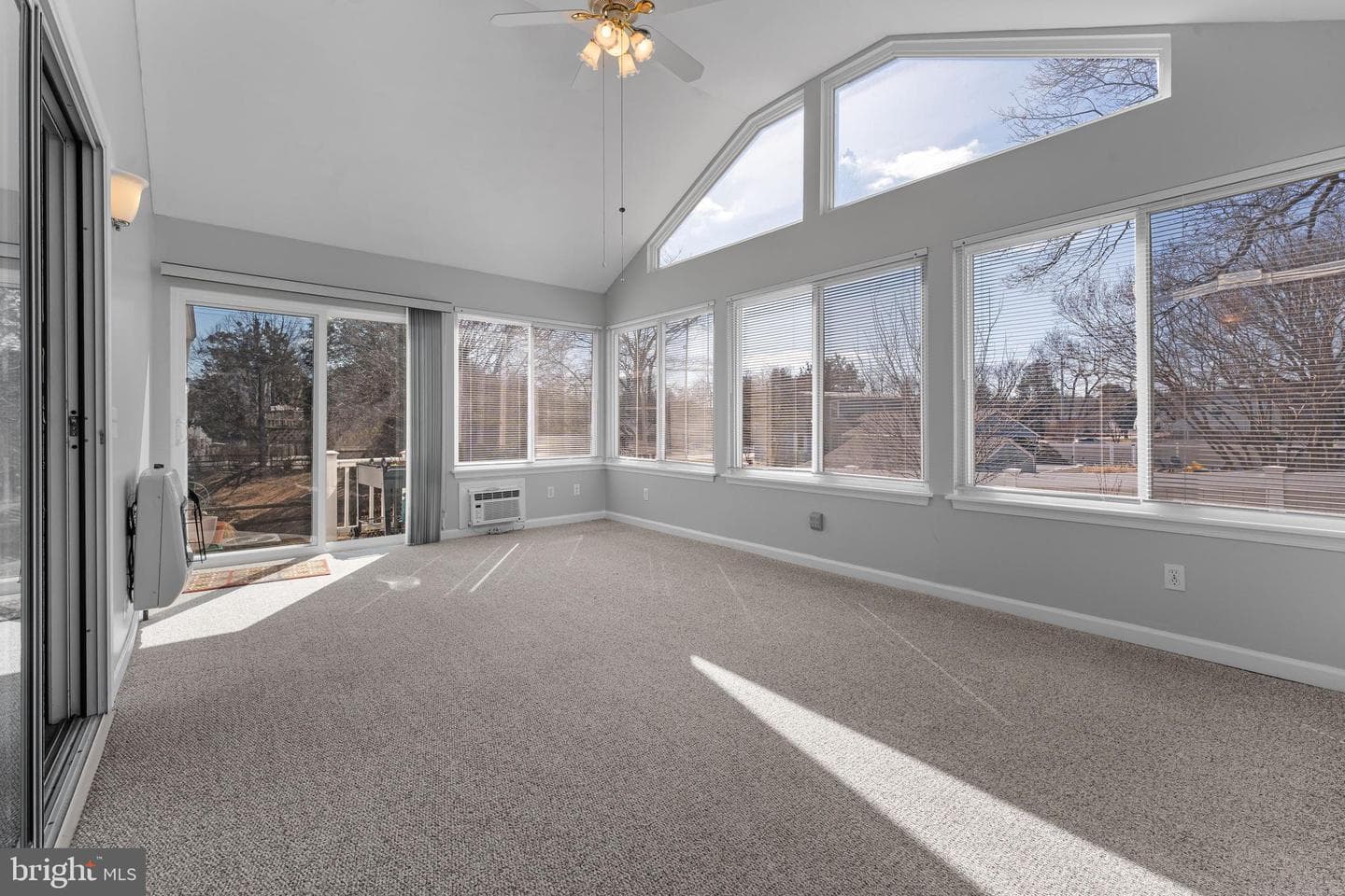 1215 Markham Lane photo 6