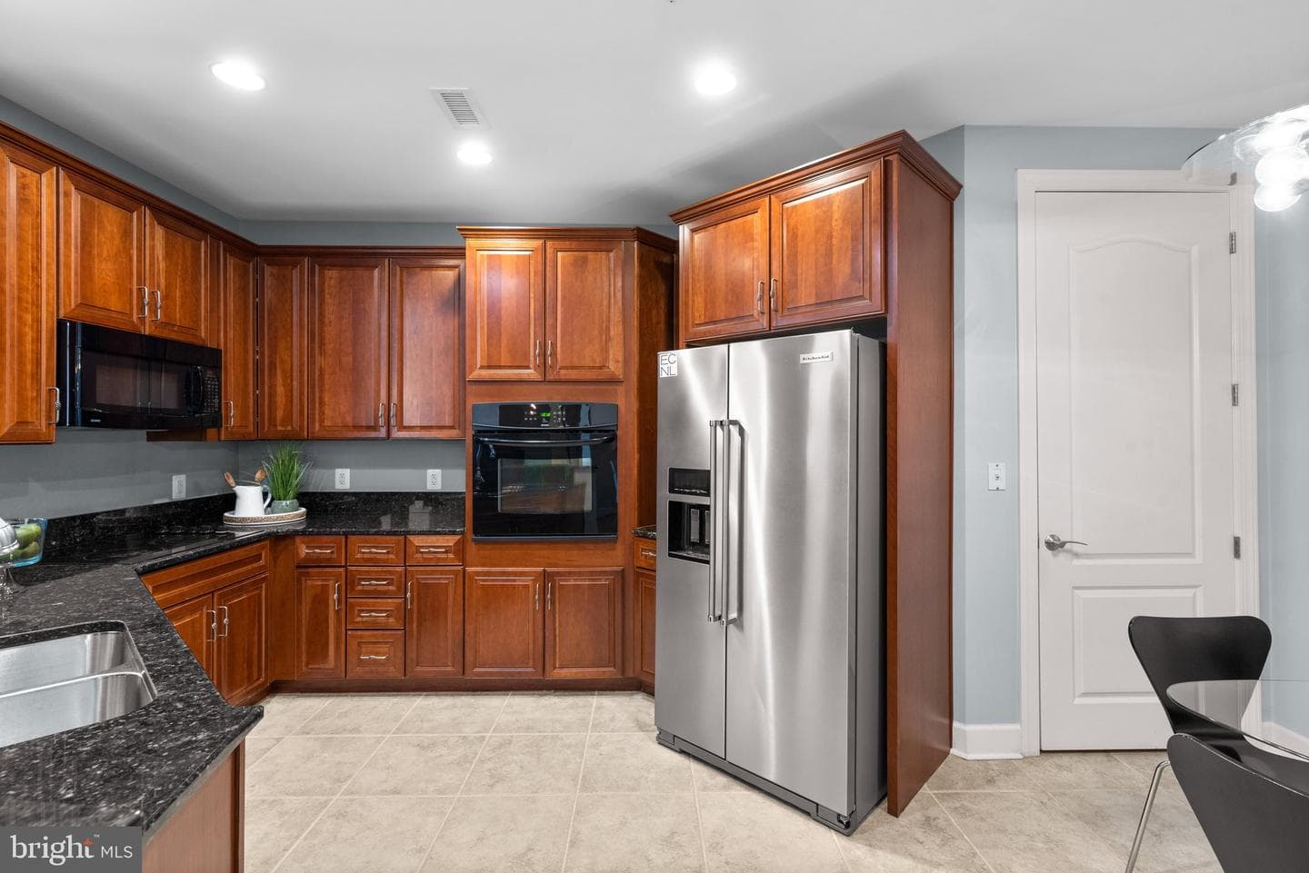 1915 Towne Centre Boulevard #502 photo 27