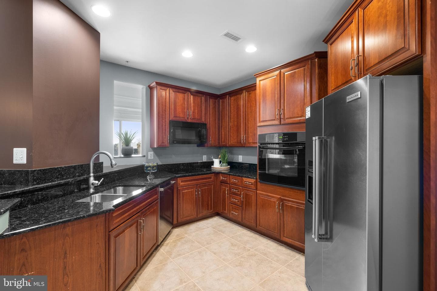 1915 Towne Centre Boulevard #502 photo 28